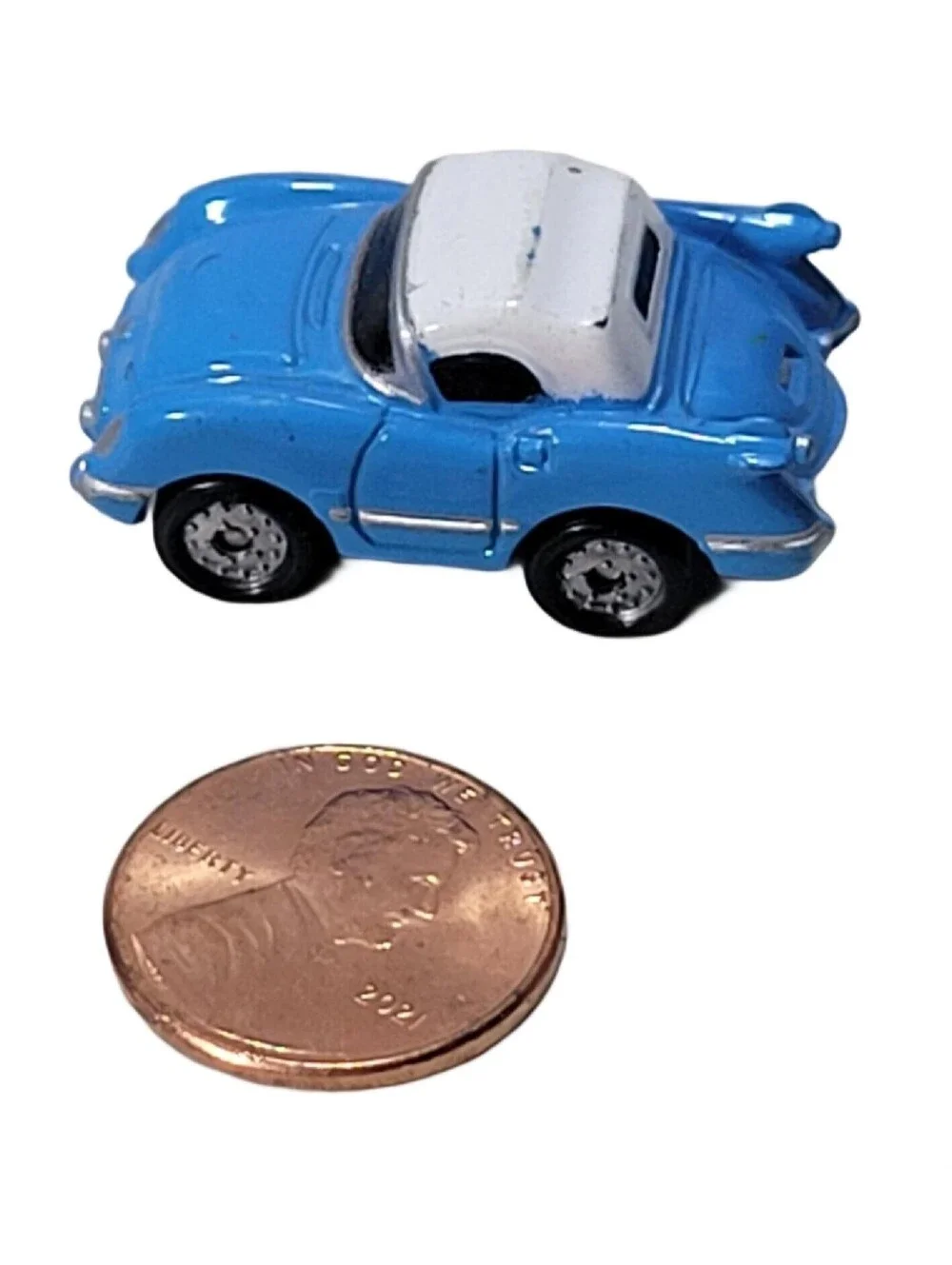 VINTAGE 1986 GALOOB MICRO MACHINES '55 CHEVY CORVETTE COUPE 1.25